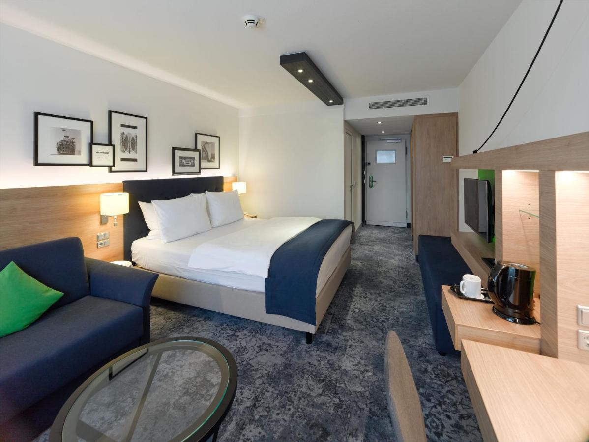 Holiday Inn Stuttgart By Ihg Eksteriør bilde
